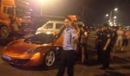 狂飙警察爆料视频大全最新,揭秘执法一线的惊险瞬间